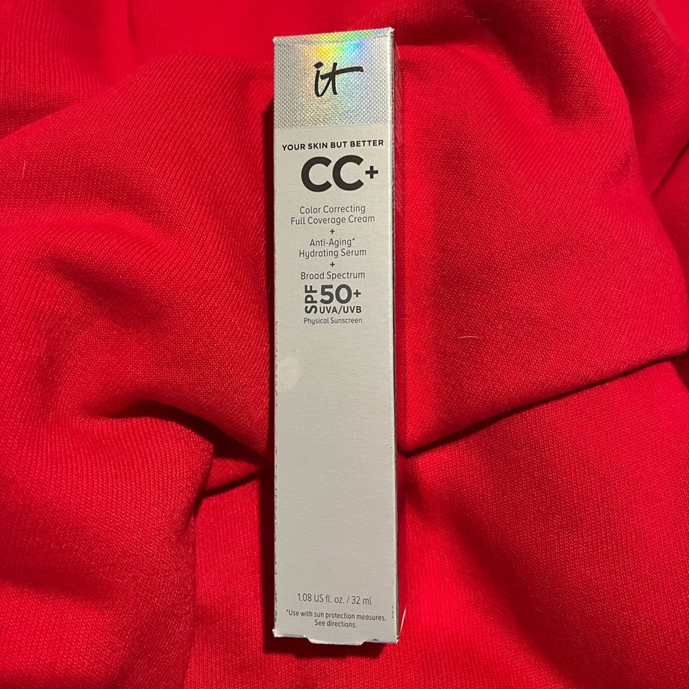 IT Cosmetics CC+ Color Correcting Full Coverage Cream